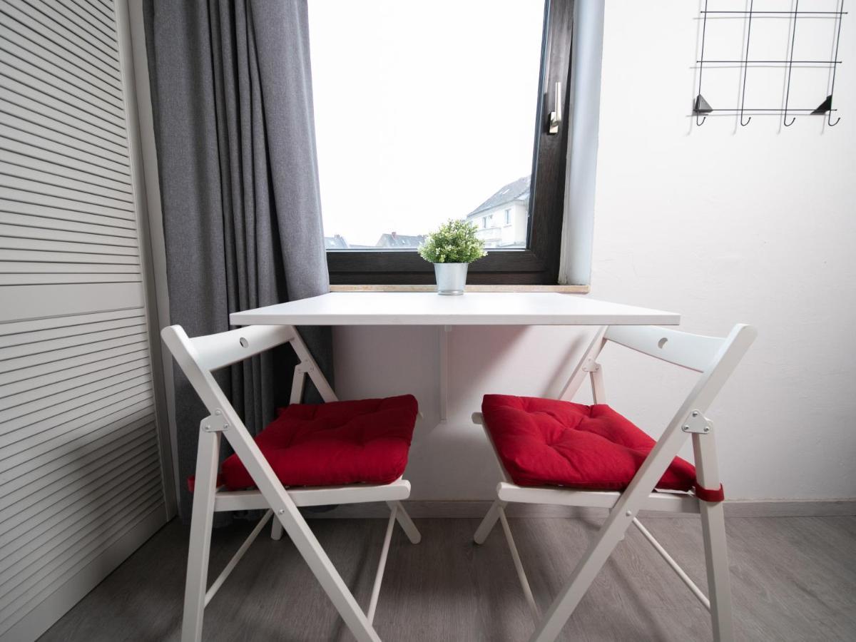 Apartment Studio Rosso - Zentral - Altstadt - Balkon - Messe Düsseldorf